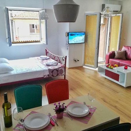 Apartment Maris Ohrid Buitenkant foto
