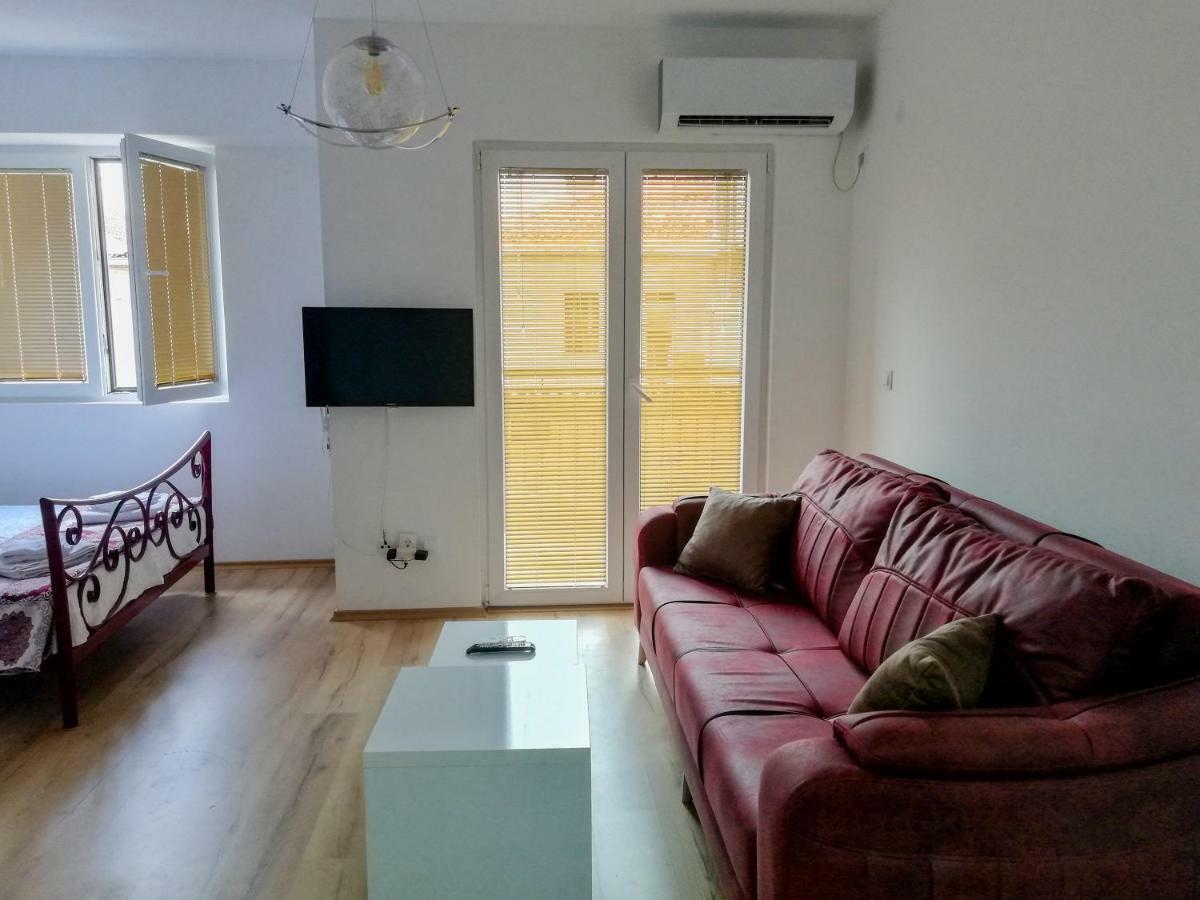 Apartment Maris Ohrid Buitenkant foto