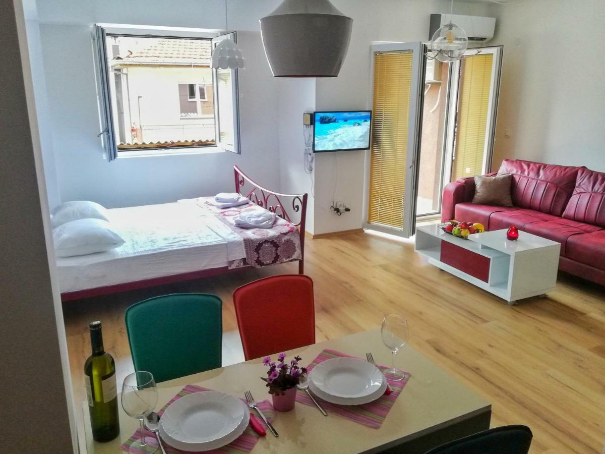 Apartment Maris Ohrid Buitenkant foto